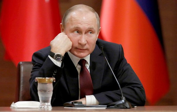 Путин заявил об уважении к границам соседних стран