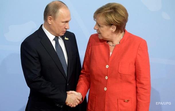 Меркель и Путин обсудили миротворцев на Донбассе