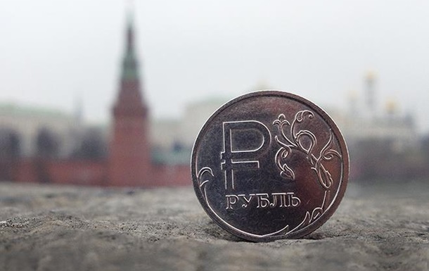 Коварная весна для российского рубля