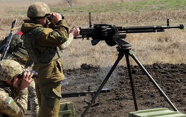 Доба в АТО: 30 обстрілів, постраждалих немає