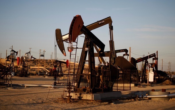 Саудівська Аравія перша від РФ за видобутком нафти