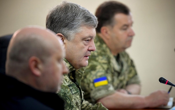 Порошенко дал старт новой операции на Донбассе