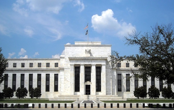 ФРС США зберегла ключову ставку