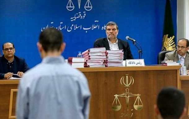 Вісьмох ісламістів засудили до смертної кари в Ірані