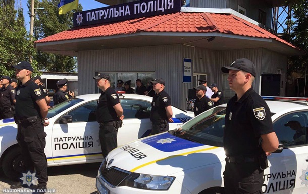 В Україні почала роботу поліція Криму