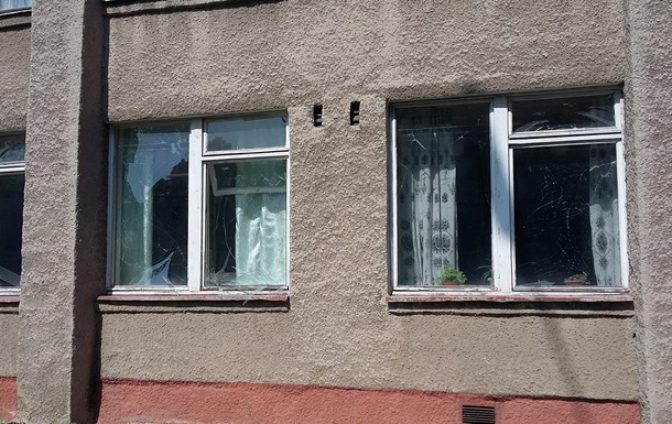 В Донецкой области обстреляли школу - Жебривский