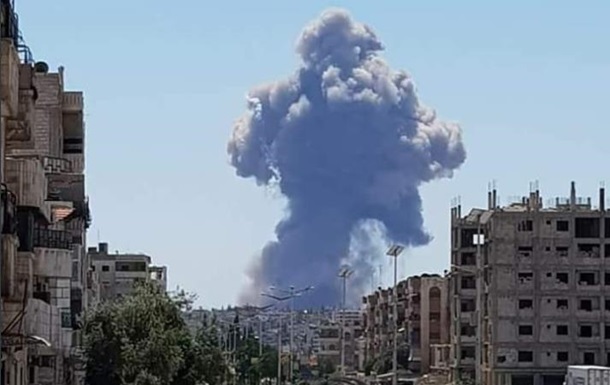 Біля авіабази в Сирії прогриміли вибухи