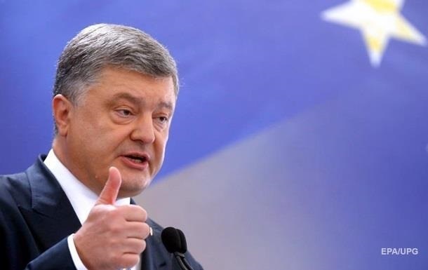 Порошенко привітав режисера Лозницю з нагородою в Каннах