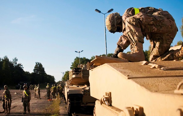 Танкова бригада США прибула в Європу