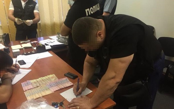 В Одессе СБУ задержала трех руководителей райотдела полиции