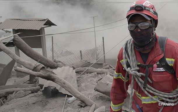 Число жертв при извержении вулкана в Гватемале достигло 109