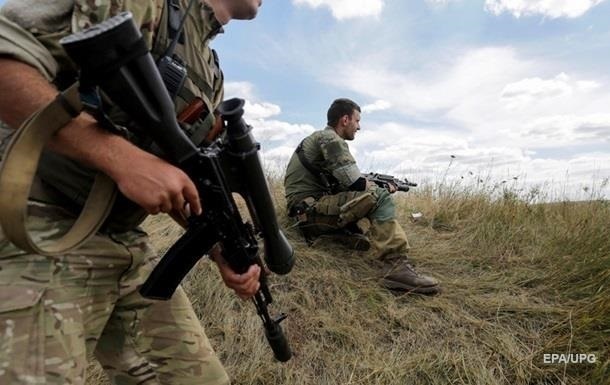 На Донбассе ранены два бойца ВСУ