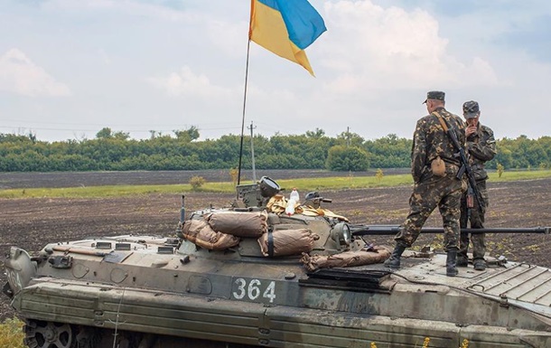 Ситуацию на Донбассе контролируют ВСУ - Минобороны