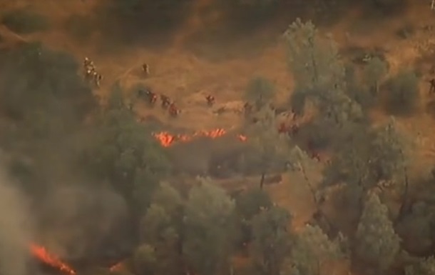 В Калифорнии пожары: эвакуированы 3000 человек