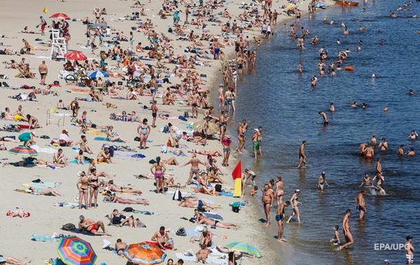 МОЗ назвало майже сто пляжів, де небезпечно купатися