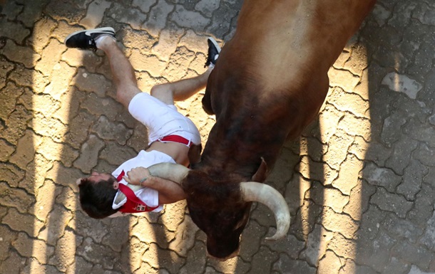 У забігу биків в Іспанії постраждали 28 осіб