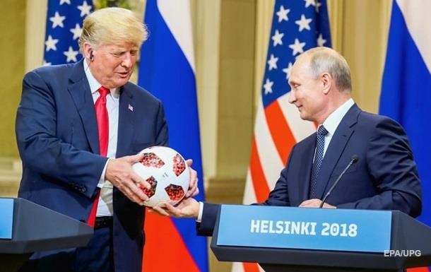 Служба безпеки Трампа перевірила подарований Путіним м яч