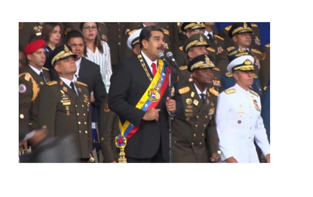 Венесуела: Фланелеві солдати проти Мадуро