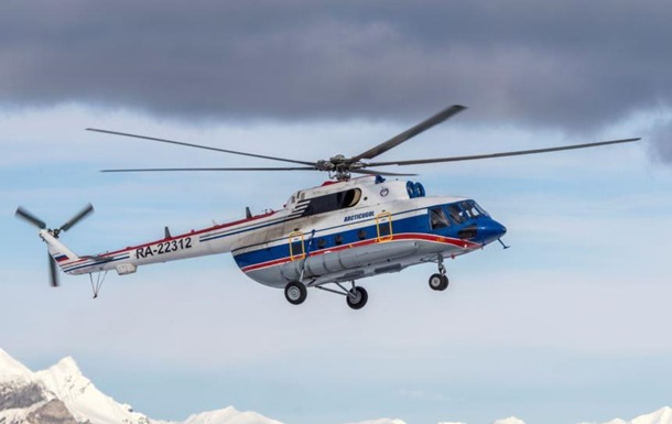 У Таджикистані під час жорсткої посадки вертольота загинули п ять осіб