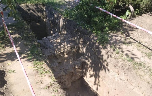 На території Києво-Печерської Лаври знайшли споруди 12 століття