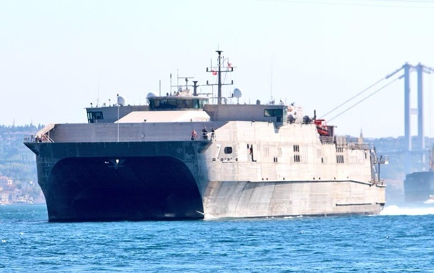 Унікальне судно США вперше увійшло в Чорне море