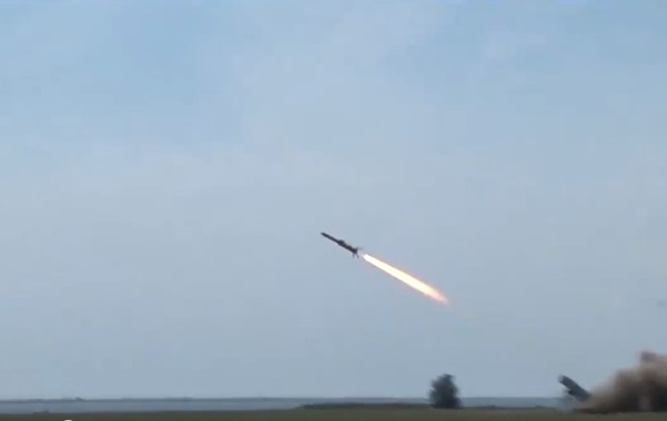 Опубліковано відео випробувань нової української крилатої ракети