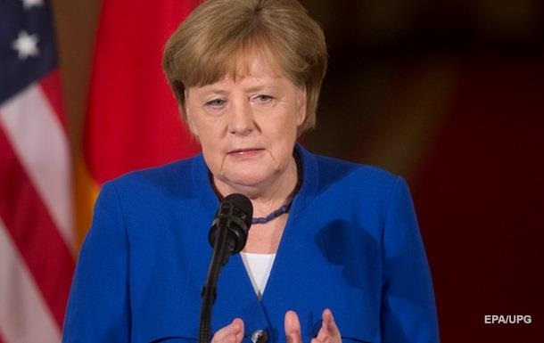 Меркель розповіла про європейську перспективу України і Грузії