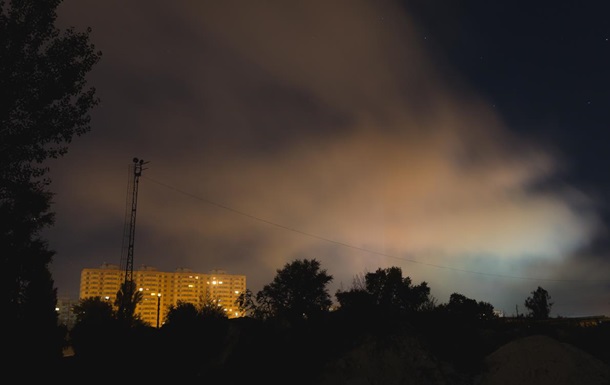 Місто під Києвом заволокло димом