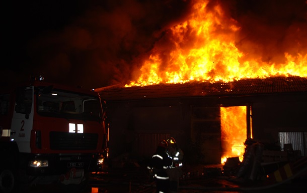 В центре Львова произошел крупный пожар