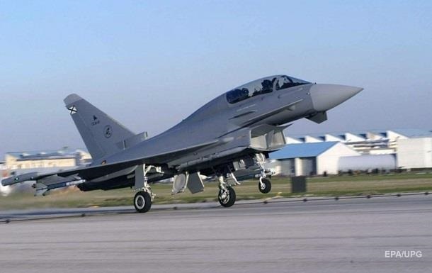 Эстония снова открыла небо для авиации НАТО