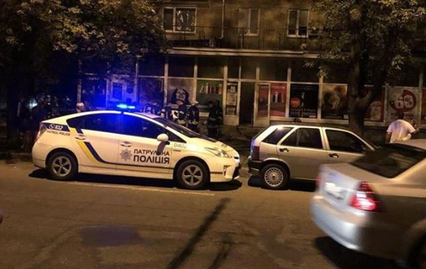 В Киеве ограбили и подожгли книжный магазин
