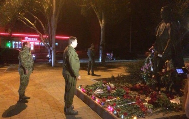 В  ДНР  объявили трехдневный траур по Кобзону