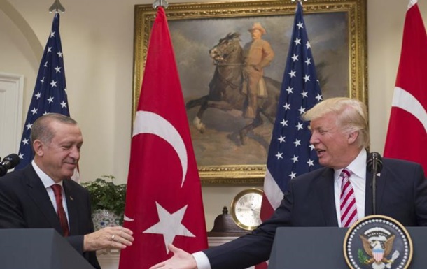 Эрдоган против Трампа: США своих не бросают