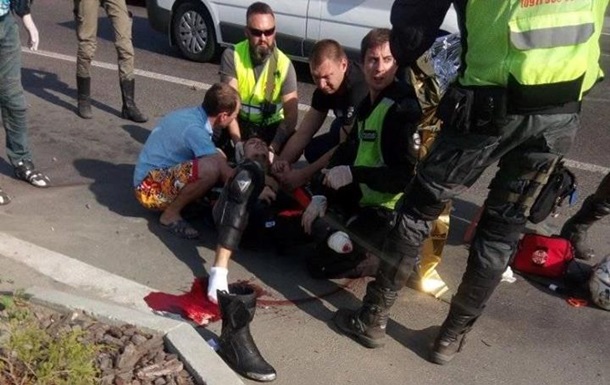 У Києві мотоциклісту відірвало ногу в ДТП