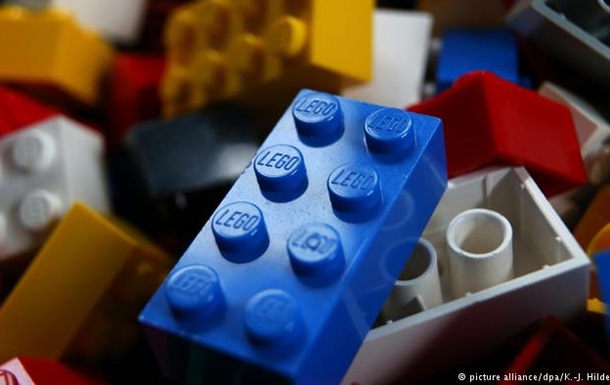 Автомат з Lego спричинив спецоперацію поліції в німецькому місті