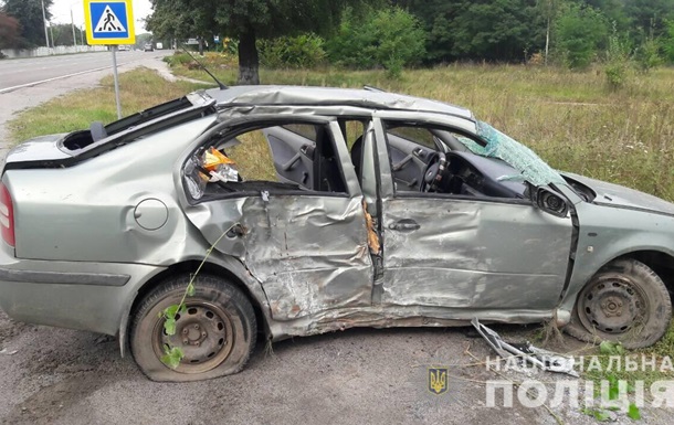 У ДТП під Вінницею одна людина загинула, двоє отримали поранення