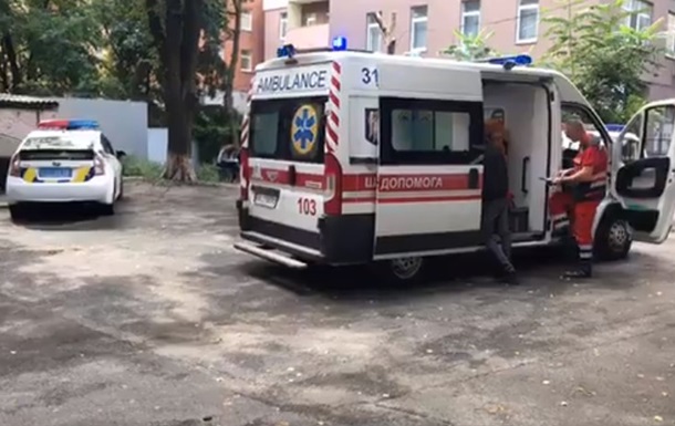 В центре Киева стреляли в девушку