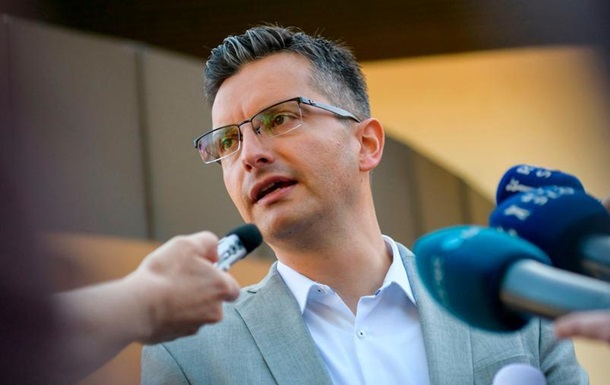 Парламент Словенії затвердив уряд меншості