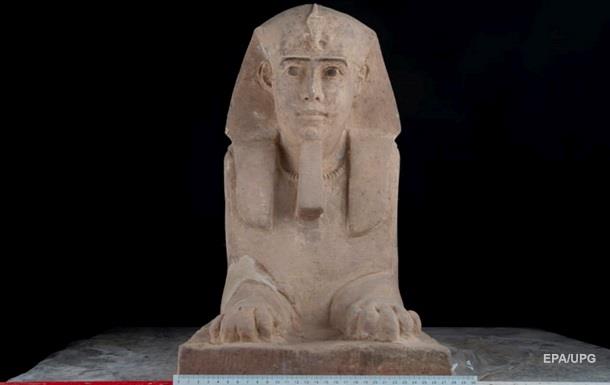 Біля єгипетського храму знайшли статую сфінкса