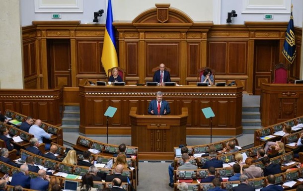 Порошенко визнав відсутність поліпшень в Україні