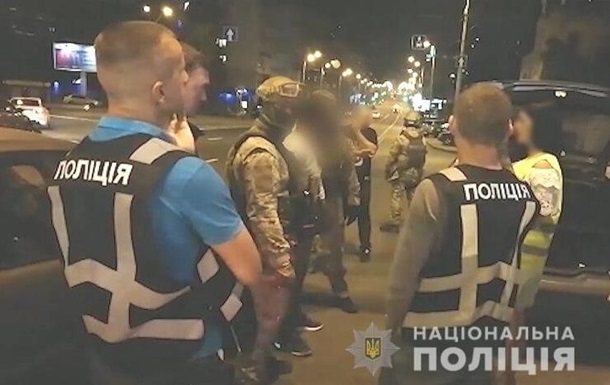 У Києві затримали торговця зброєю