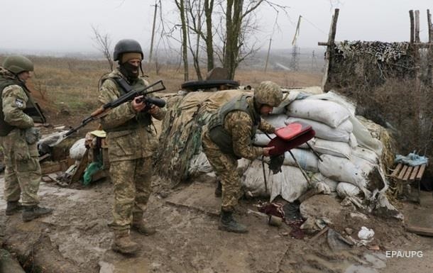 Военные создают зоны безопасности на Донбассе