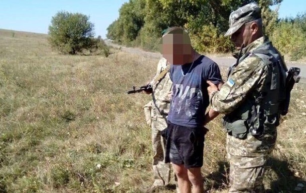 В Луганской области задержали мужчину, следившего за пограничниками