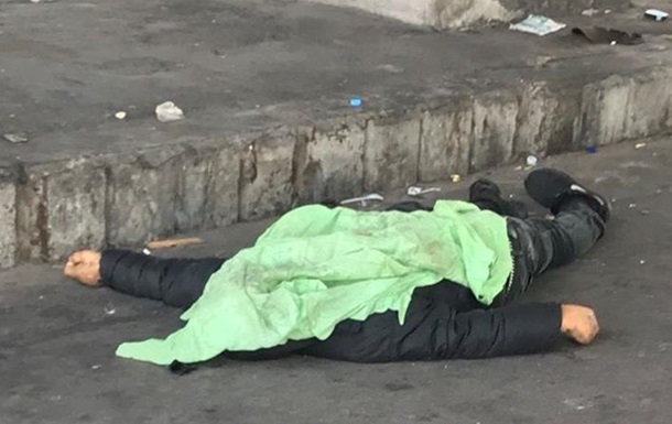 В Киеве на рынке замерз бездомный