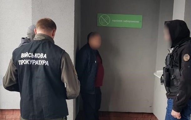 У Києві був спійманий на хабарі старший інспектор патрульної поліції