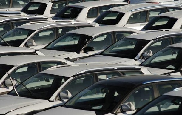 В Украине упали продажи новых легковых авто