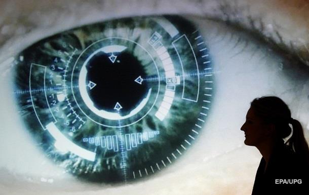 Вчені виростили сітківку людського ока