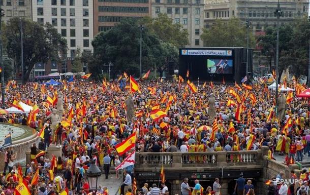 У Барселоні провели марш за єдність з Іспанією