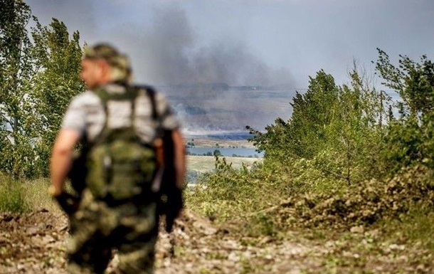 Сепаратисти обстріляли Лебединське з мінометів