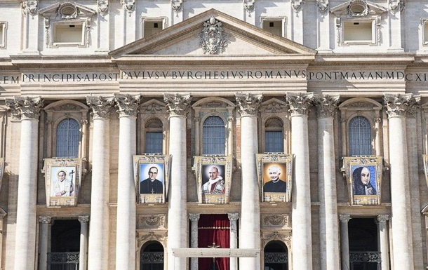 Ватикан канонізував Папу Римського Павла VI